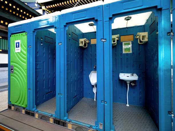 Best Portable restroom trailer rental  in Hicksville, OH